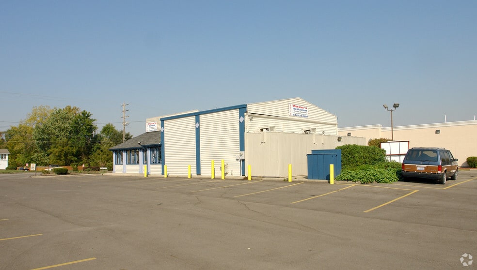 5720 Cleveland Ave, Columbus, OH à louer - Photo de l’immeuble – Image 2 sur 2
