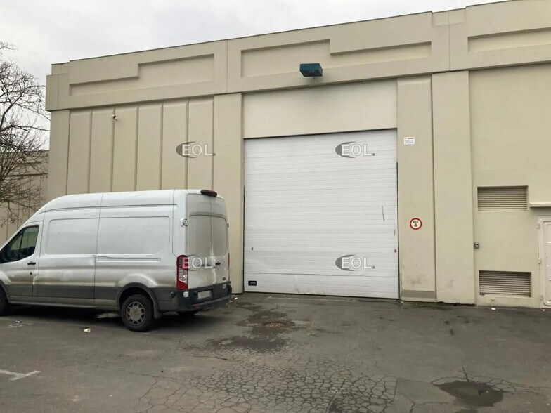 Industriel/Logistique dans Valenton à louer - Photo de l’immeuble – Image 3 sur 4
