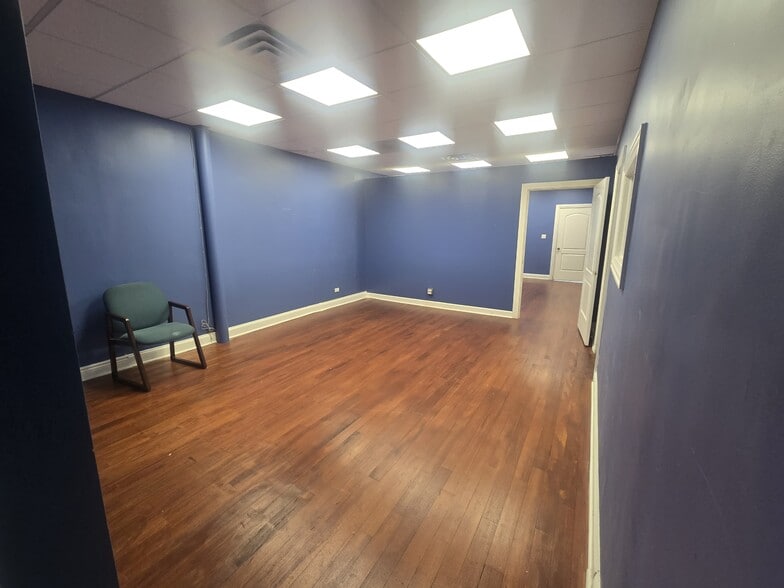 6284-6288 N Cicero Ave, Chicago, IL à louer - Photo intérieure – Image 2 sur 8