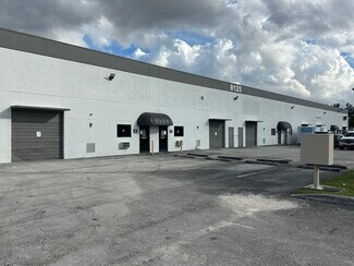 Plus de détails pour 8125 NW 74th Ave, Medley, FL - Industriel/Logistique à vendre