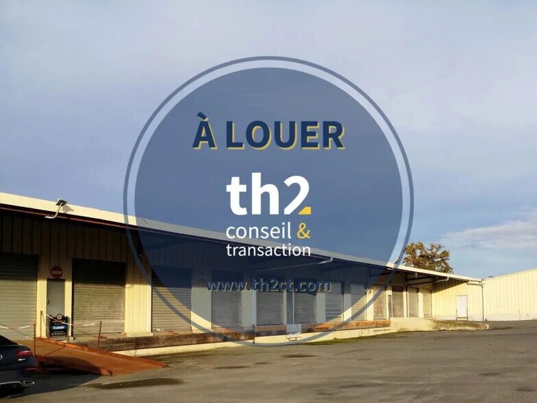 Industriel/Logistique dans Saint-Lô à louer - Photo de l’immeuble – Image 2 sur 7