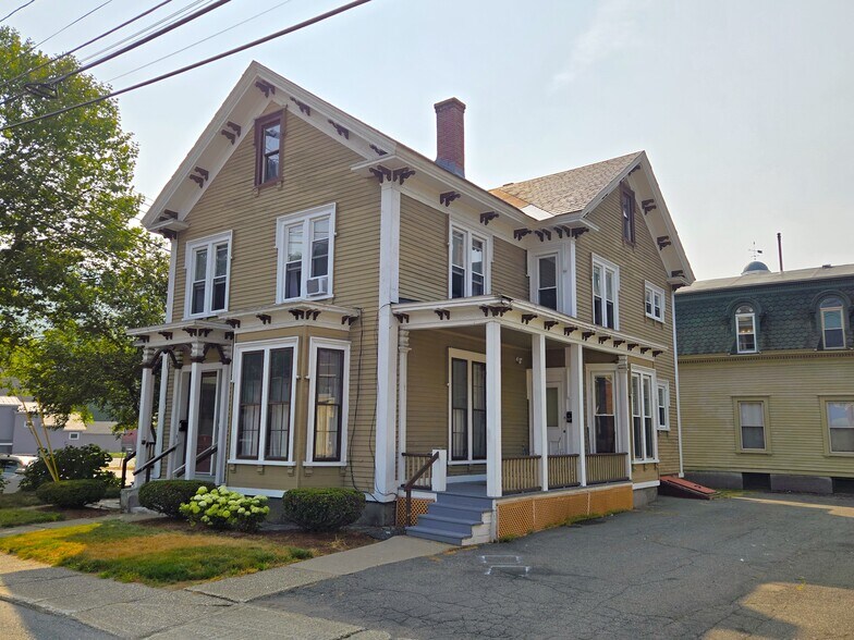 225-233 Main Street, Brattleboro, VT à vendre - Photo de l’immeuble – Image 2 sur 20