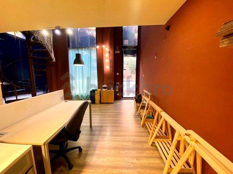 Local commercial dans Sant Joan Despí, Barcelona à louer - Photo de l’immeuble – Image 3 sur 4
