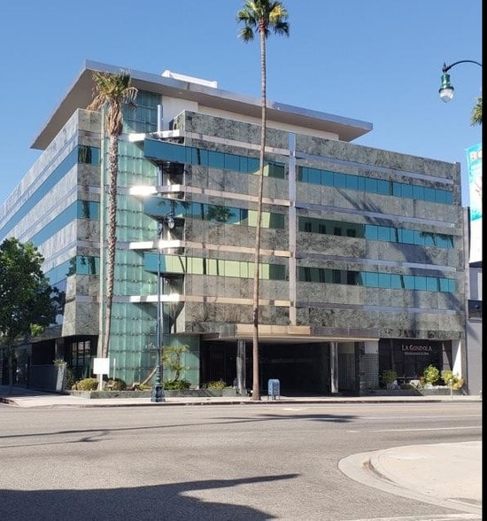 9025 Wilshire Blvd, Beverly Hills, CA à louer - Photo de l’immeuble – Image 2 sur 2