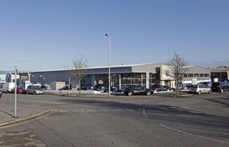 Plus de détails pour 8 Imperial Way, Croydon - Local commercial à vendre