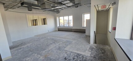 69 S Main St, Manville, NJ à louer Photo de l’immeuble– Image 2 sur 14