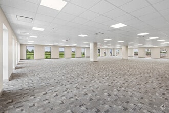9950 Lawrence Ave, Schiller Park, IL à louer Photo intérieure– Image 2 sur 4
