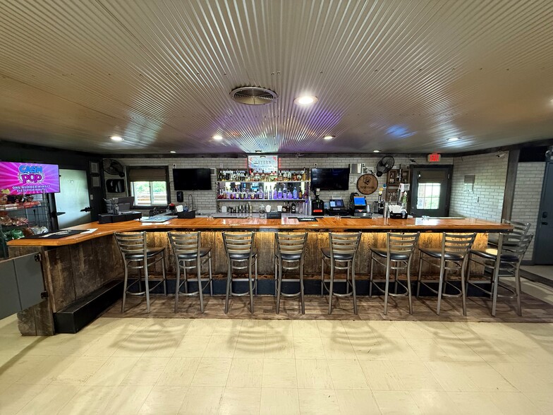 1917 Old Main St, Maysville, KY à vendre - Photo intérieure – Image 2 sur 14