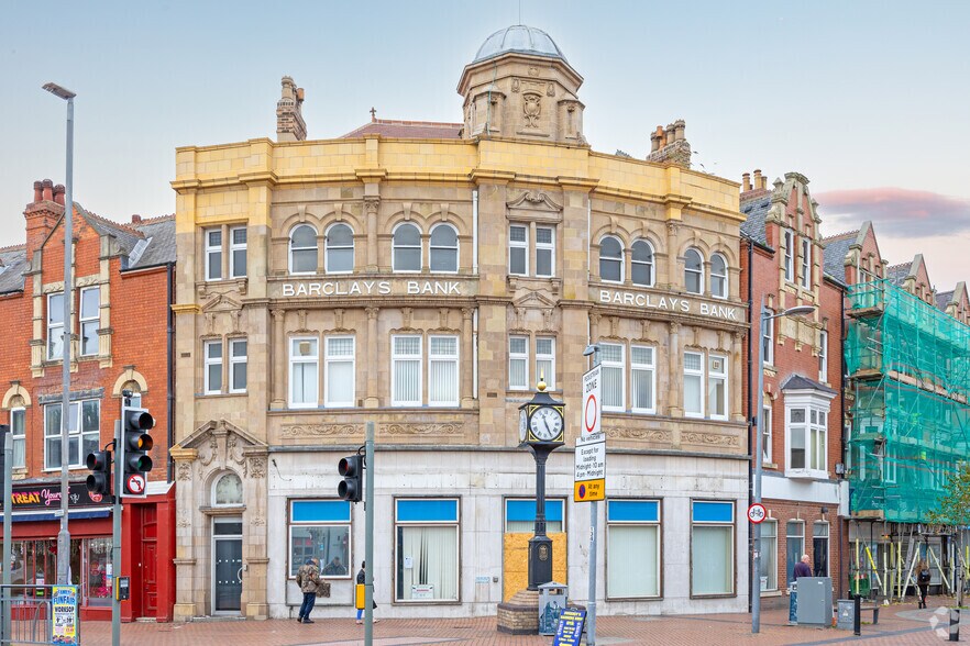 30-32 Bridge St, Worksop à louer - Photo principale – Image 1 sur 2