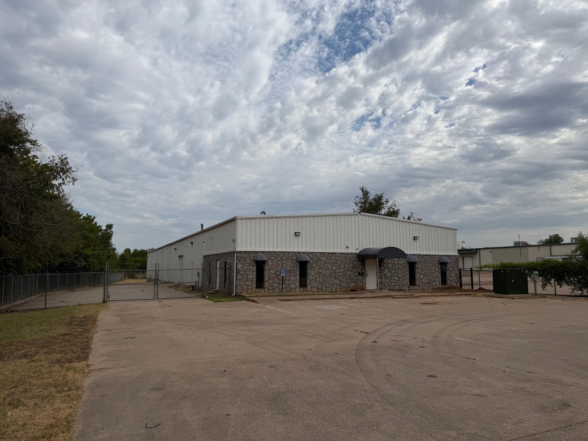 1901 SE 29th St, Oklahoma City, OK à vendre Photo de l’immeuble– Image 1 sur 18