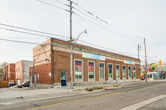 Plus de détails pour 253 Coxwell Ave, Toronto, ON - Local commercial à louer