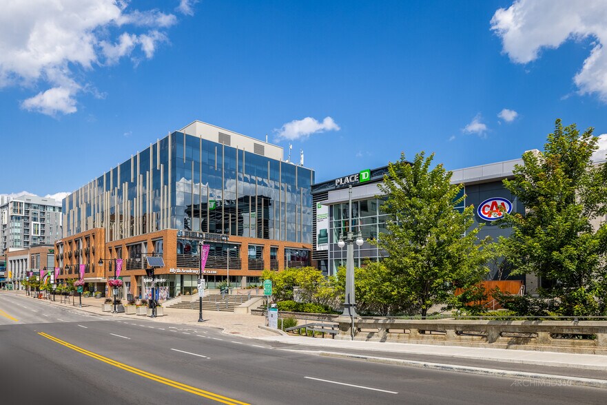 975-983 Bank St, Ottawa, ON à louer - Photo de l’immeuble – Image 2 sur 9