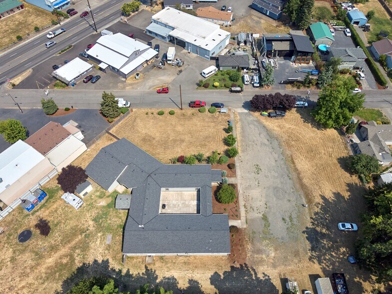 1480 NE Laurel Ave, Woodburn, OR à vendre - Photo de l’immeuble – Image 2 sur 39