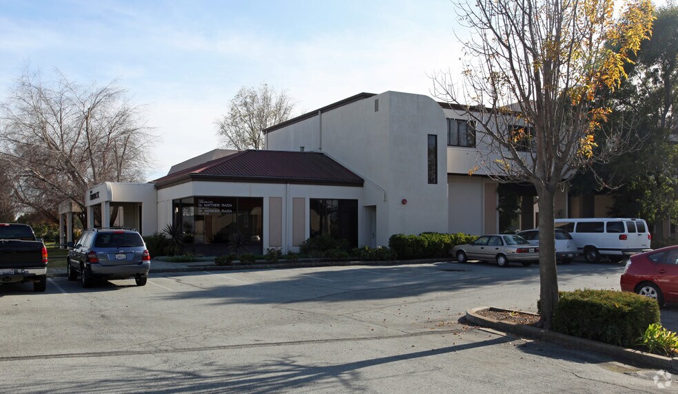 200 Main St, Redwood City, CA à vendre - Photo de l’immeuble – Image 3 sur 6