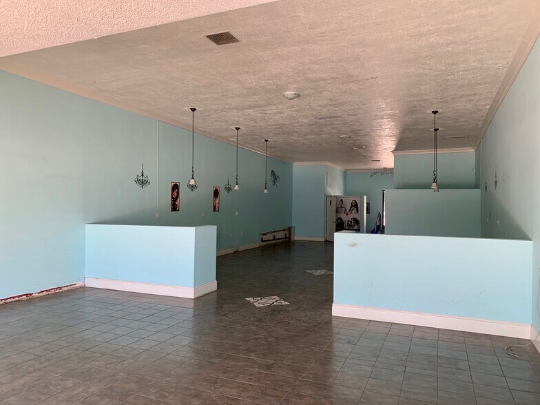 3311-3317 W Burbank Blvd, Burbank, CA à louer - Photo de l’immeuble – Image 1 sur 8