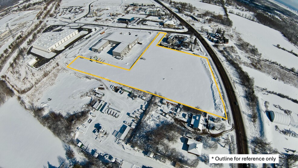 49 Coreslab Av, Hamilton, ON à vendre - Photo de l’immeuble – Image 3 sur 6