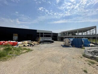 Plus de détails pour Bureau, Local d'activités à louer