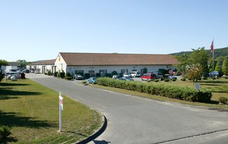 Plus de détails pour 180 Sunny Valley Rd, New Milford, CT - Local d'activités à louer