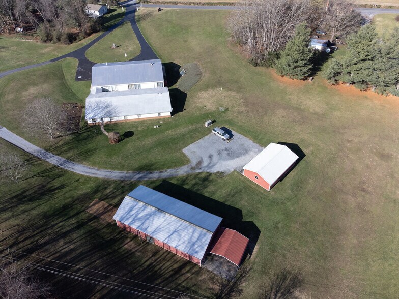 8 Rainbow Ln, Waynesboro, VA à vendre - Aérien – Image 3 sur 27