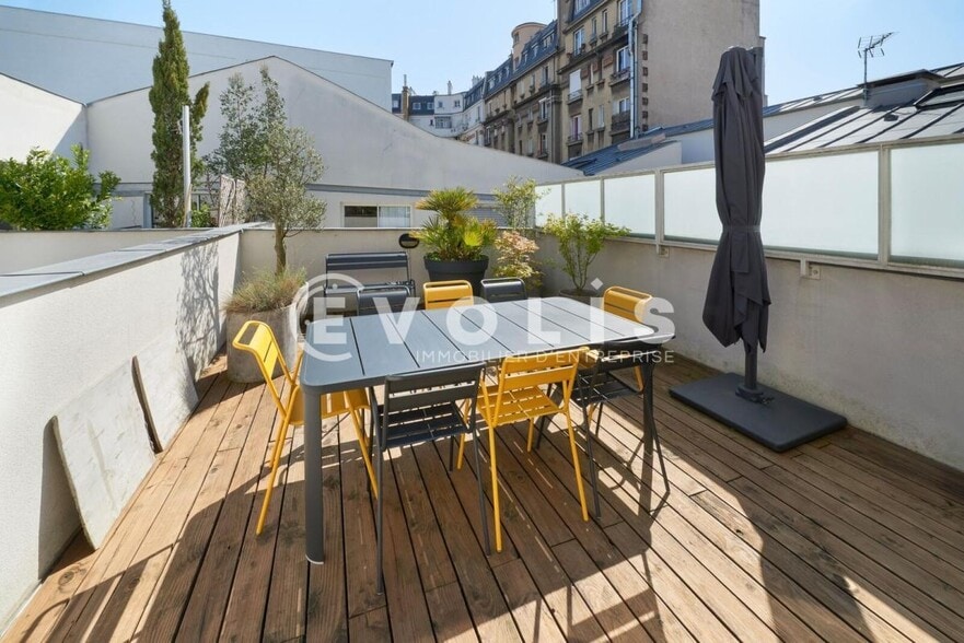Bureau dans Malakoff à vendre - Photo de l’immeuble – Image 3 sur 12
