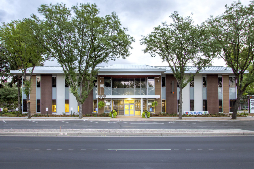 3030 S College Ave, Fort Collins, CO à louer - Photo de l’immeuble – Image 3 sur 11