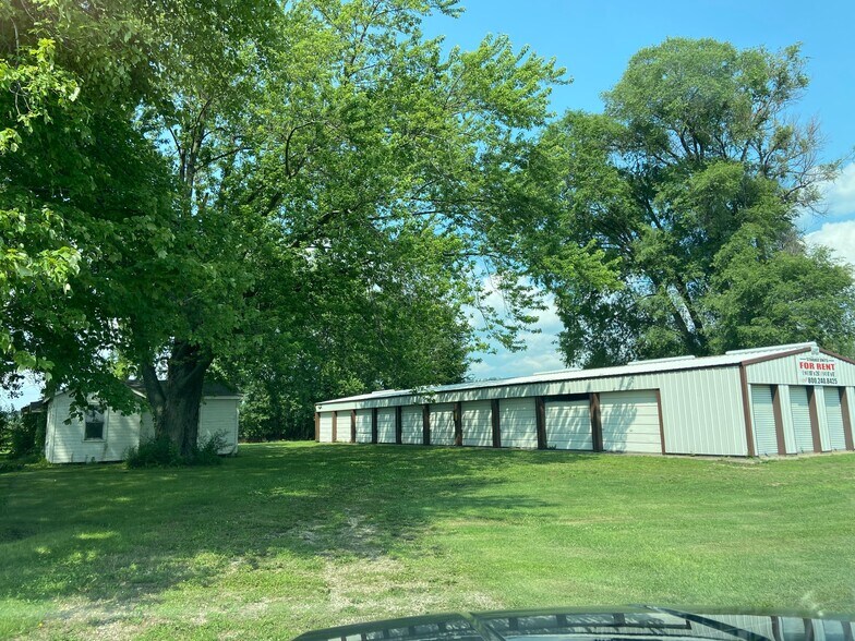 W14856 Highway 16, Wisconsin Dells, WI à vendre - Photo principale – Image 1 sur 6