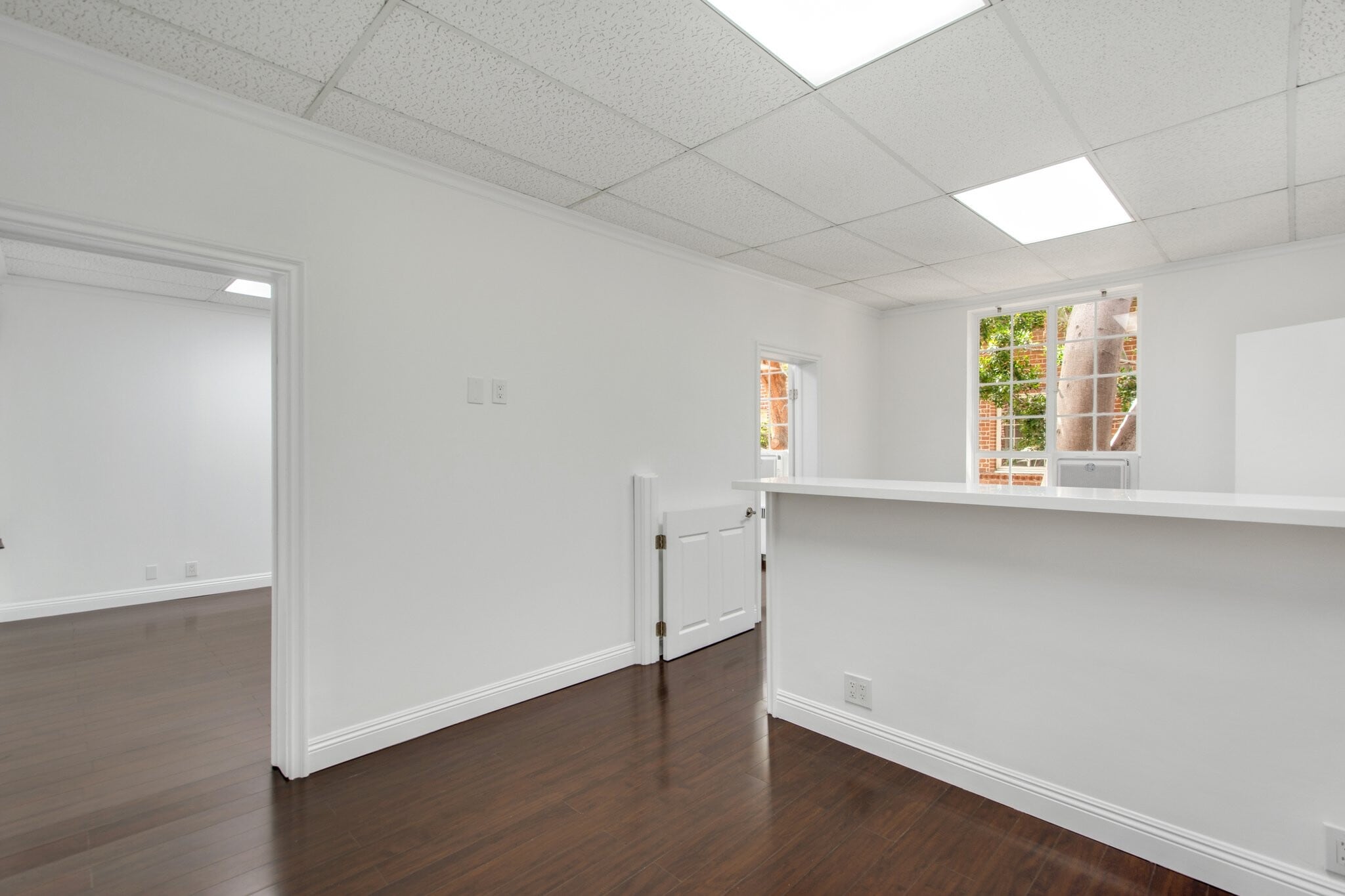 9730-9732 Wilshire Blvd, Beverly Hills, CA à louer Photo intérieure– Image 1 sur 13