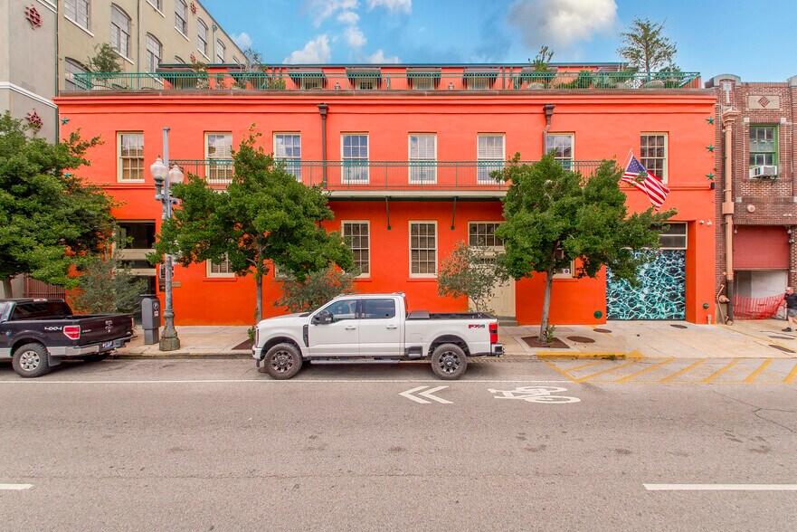 747 Magazine St, New Orleans, LA à vendre - Photo de l’immeuble – Image 2 sur 32