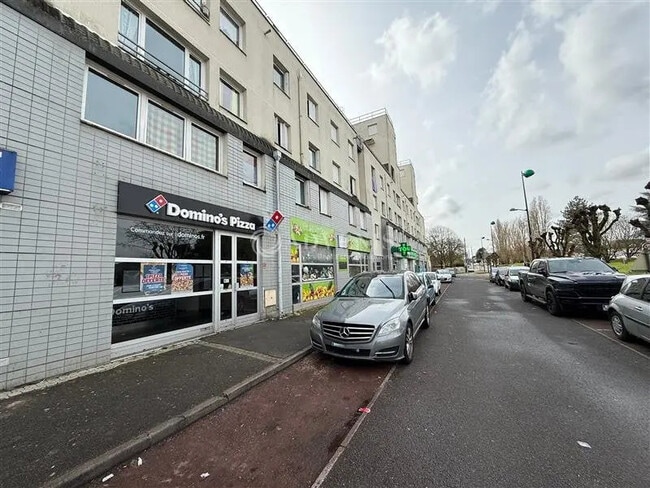 Plus de détails pour 78 Bis Avenue Louis-Joseph Soulas, Saint-Jean-de-Braye - Local commercial à vendre