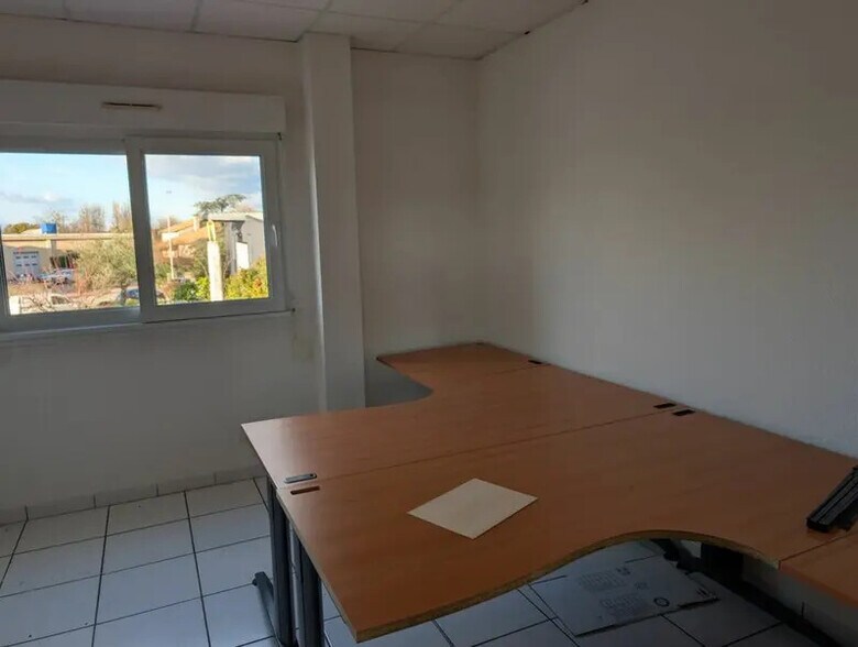 Bureau dans Valence à louer - Photo intérieure – Image 3 sur 6