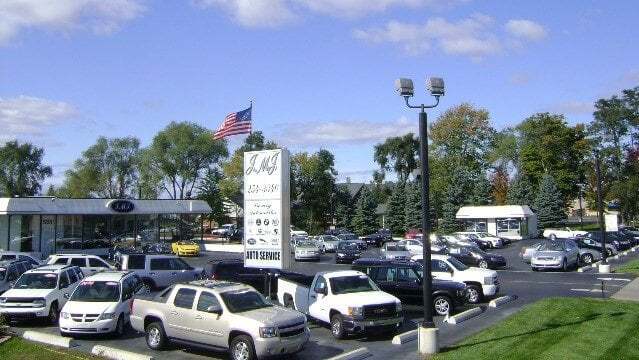 50111 Van Dyke Ave, Shelby Township, MI à louer Photo principale– Image 1 sur 8