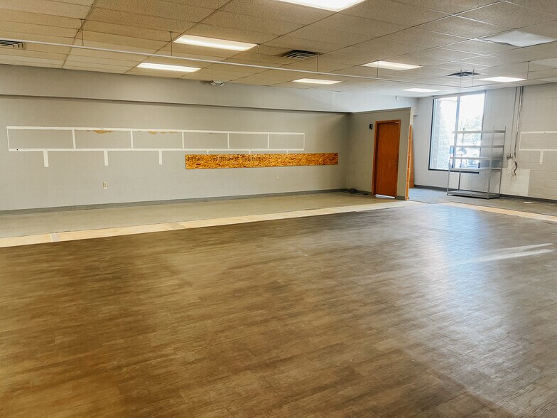 205 Caldwell Blvd, Nampa, ID à louer - Photo de l’immeuble – Image 3 sur 11
