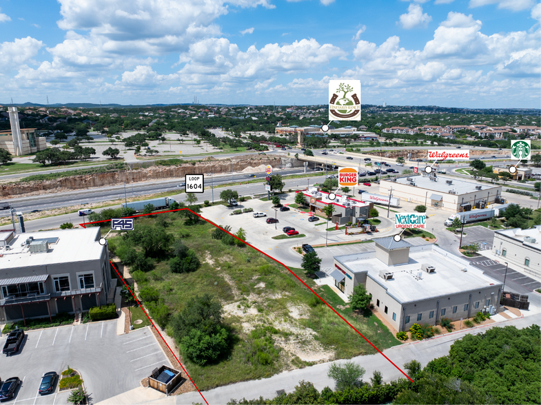 2026 N Loop 1604, San Antonio, TX à vendre - Photo de l’immeuble – Image 1 sur 6