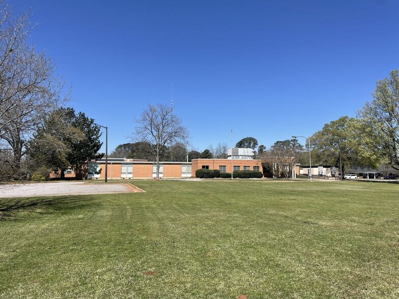 1077 S Main St, Madison, GA à vendre - Photo de l’immeuble – Image 2 sur 11