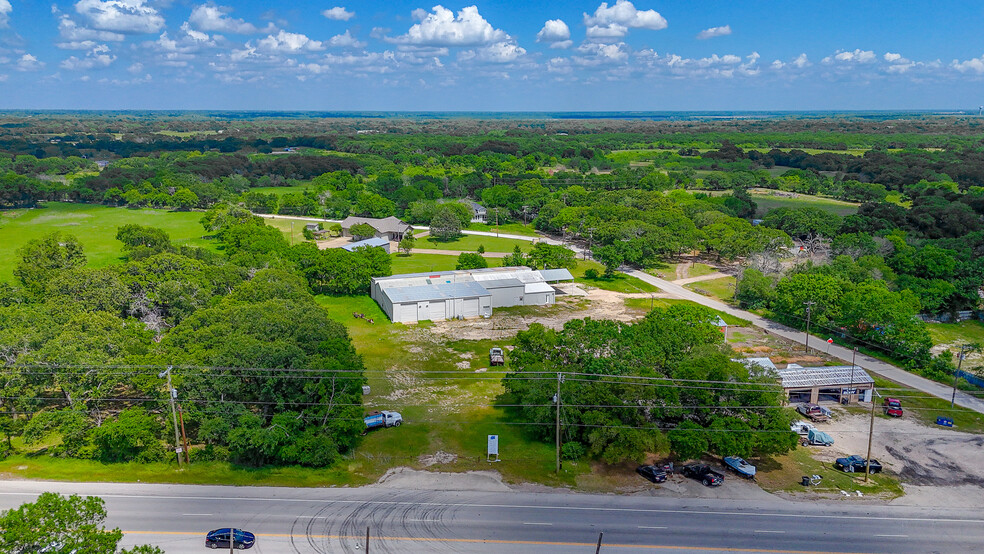 932 Phife Rd, Corsicana, TX à vendre - Photo de l’immeuble – Image 3 sur 18