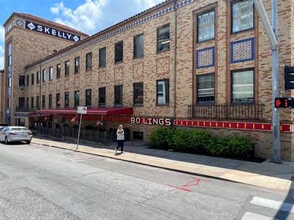 601-605 W 47th St, Kansas City, MO à louer Photo de l’immeuble– Image 2 sur 15