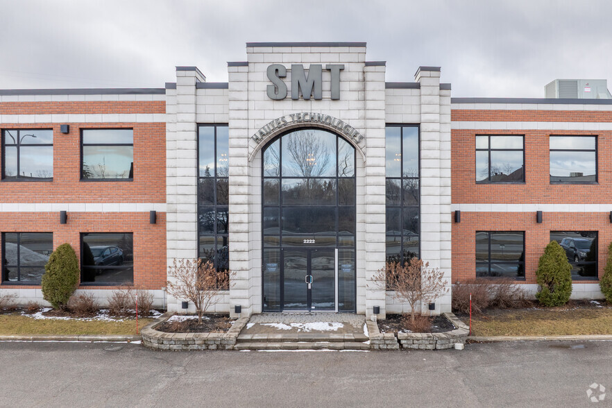 2222 Boul Dagenais O, Laval, QC à vendre - Photo de l’immeuble – Image 3 sur 30