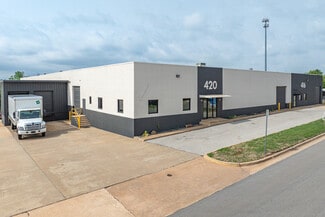 Plus de détails pour 416 NE 48th St, Oklahoma City, OK - Industriel/Logistique à louer