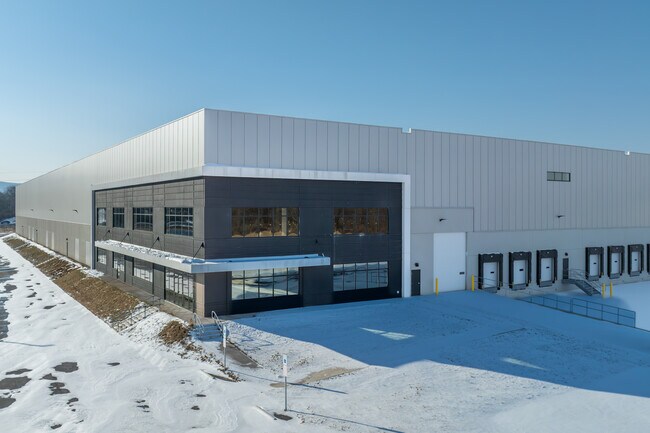 Plus de détails pour 198 Enterprise Blvd, Allenwood, PA - Bureau, Industriel/Logistique à louer