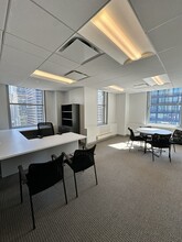 2 N Riverside Plz, Chicago, IL à louer Photo intérieure– Image 2 sur 9