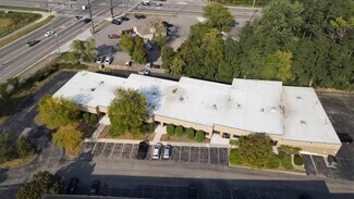 Plus de détails pour 25781 N Hillview Ct, Mundelein, IL - Local d’activités à vendre