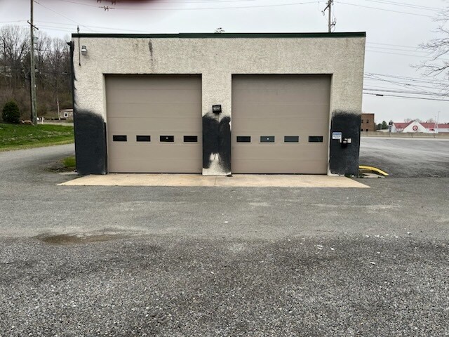 350 N Pottstown Pike, Exton, PA à louer - Photo de l’immeuble – Image 3 sur 4
