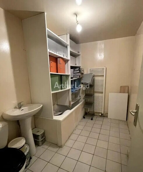 Local commercial dans Reims à vendre - Photo intérieure – Image 3 sur 5