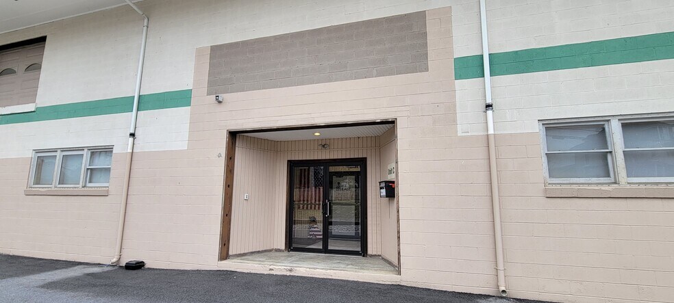 727 N Mulberry St, Hagerstown, MD à louer - Photo de l’immeuble – Image 2 sur 13