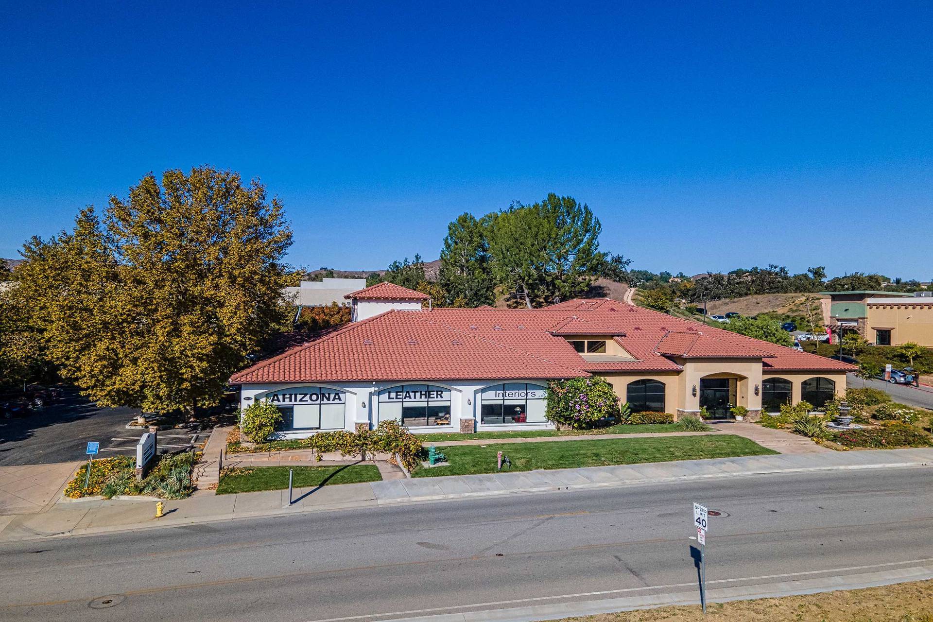 28811 Canwood St, Agoura Hills, CA à vendre Photo principale– Image 1 sur 26