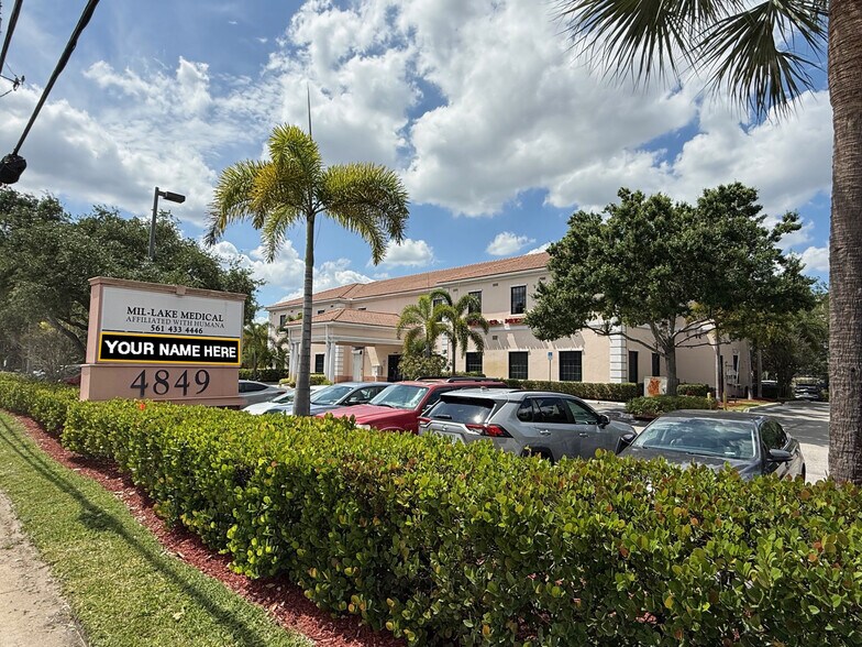 4849 Lake Worth Rd, Greenacres, FL à louer - Photo de l’immeuble – Image 2 sur 7