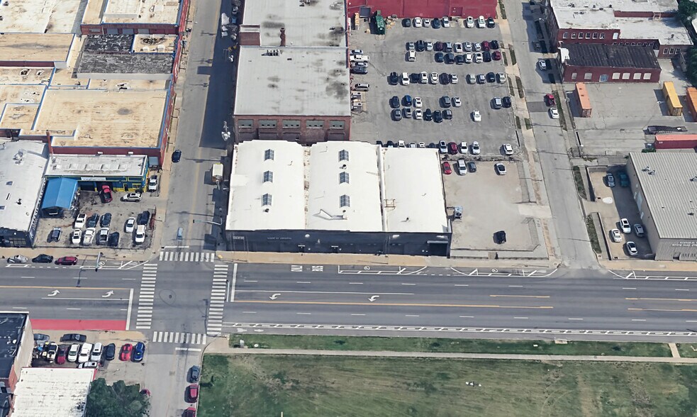 2800-2812 E Truman Rd, Kansas City, MO à louer - Photo de l’immeuble – Image 2 sur 10