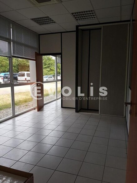 65 Allée Des Combes, Blyes à louer - Photo intérieure – Image 3 sur 22