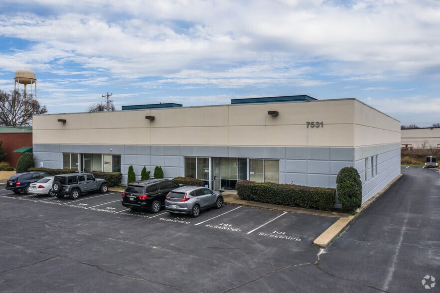 7531 E Bartlett Corp Cv, Memphis, TN à louer - Photo de l’immeuble – Image 2 sur 3