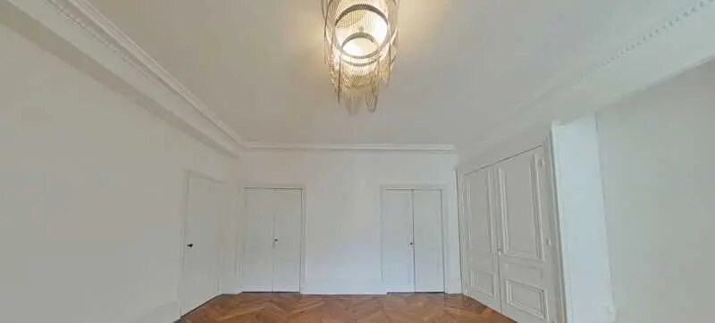 Bureau dans Lyon à louer - Photo de l’immeuble – Image 3 sur 10